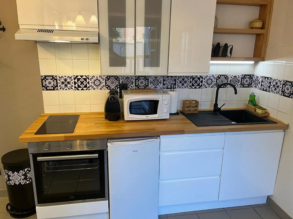 L'Atelier De La Dependance Apartment Lempdes sur Allagnon France